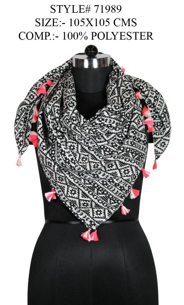 GEOMETRIC DESIGN PRINTED SQUARE SCARF IN SOFT POLYESTER FABRIC WITH FANCY TASSELS 